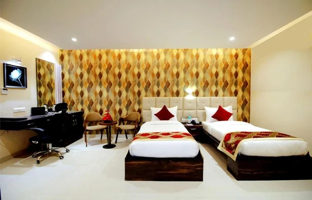 best hotel in pinnacle by 1589 hotels lucknow
